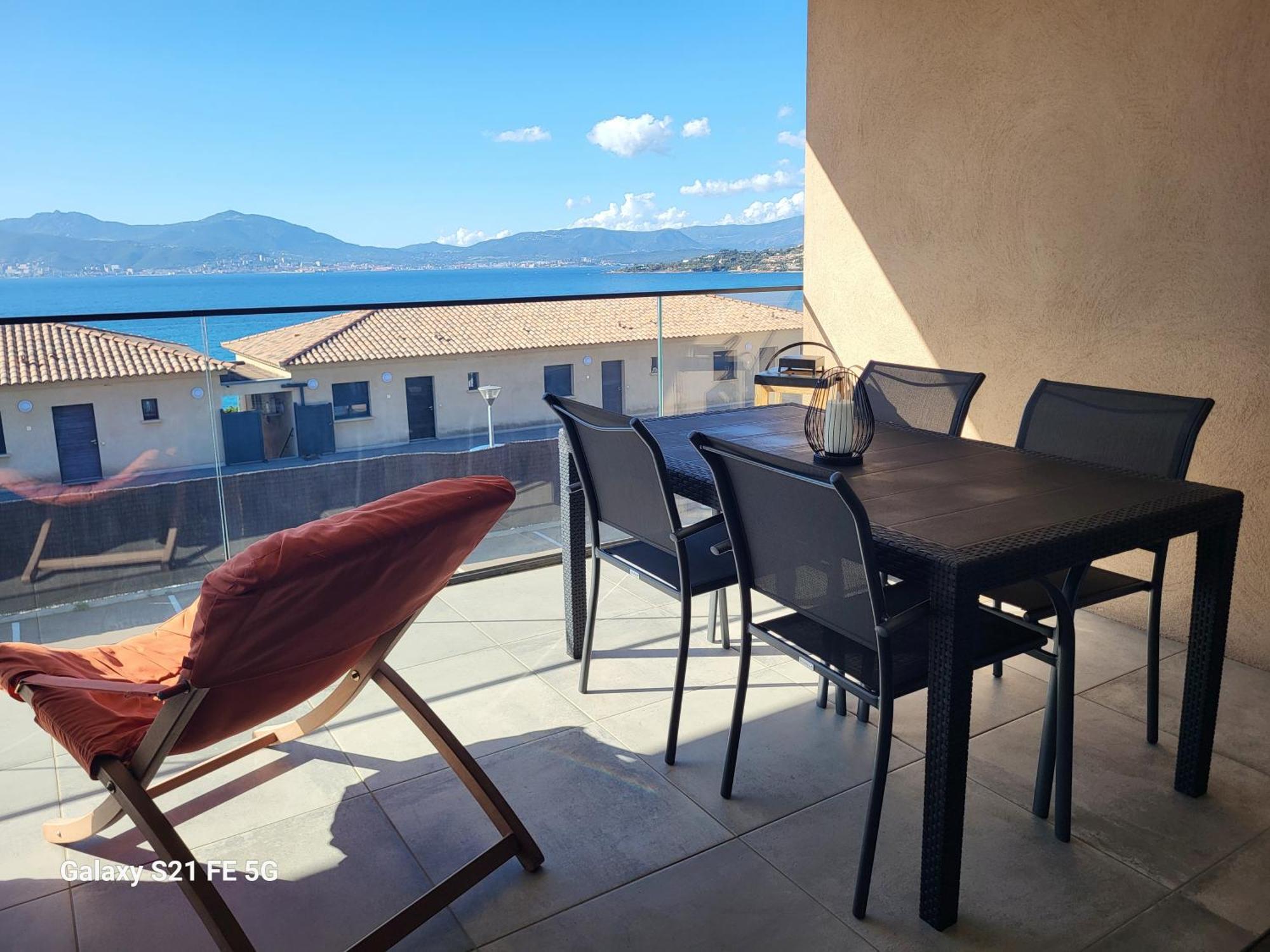 Appartement De Standing Bord De Mer Pietrosella Exterior foto